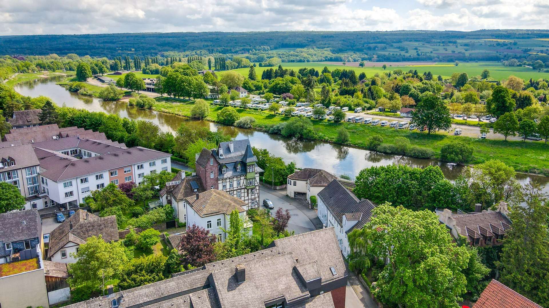 Blick über die Altstadt zur Weser
