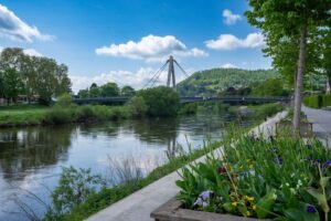 Das Weserufer mit Promenade, direkt vor der Haustür