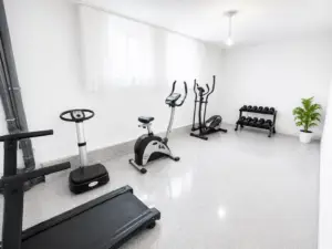 Fitnessraum im Untergeschoss