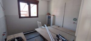 Badezimmer Wohnung Erdgeschoss während Renovierung