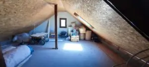 Dachgeschoss zum Ausbau vorbereitet