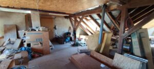 Dachgeschoss zum Ausbau vorbereitet