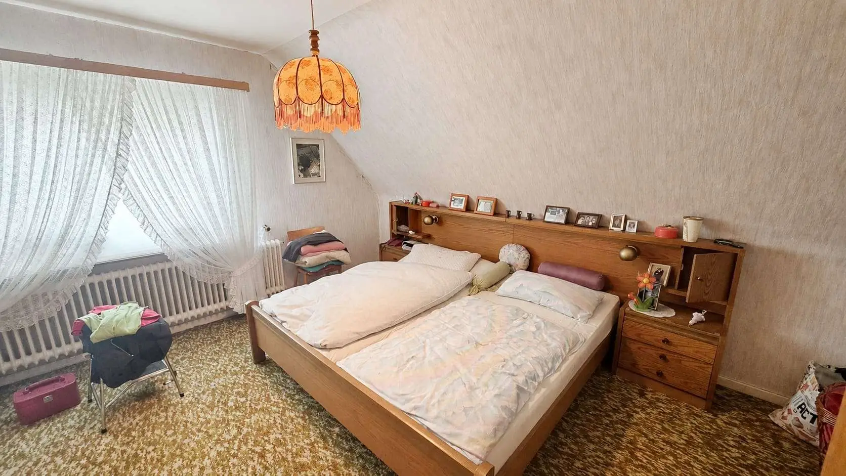 Schlafzimmer OG