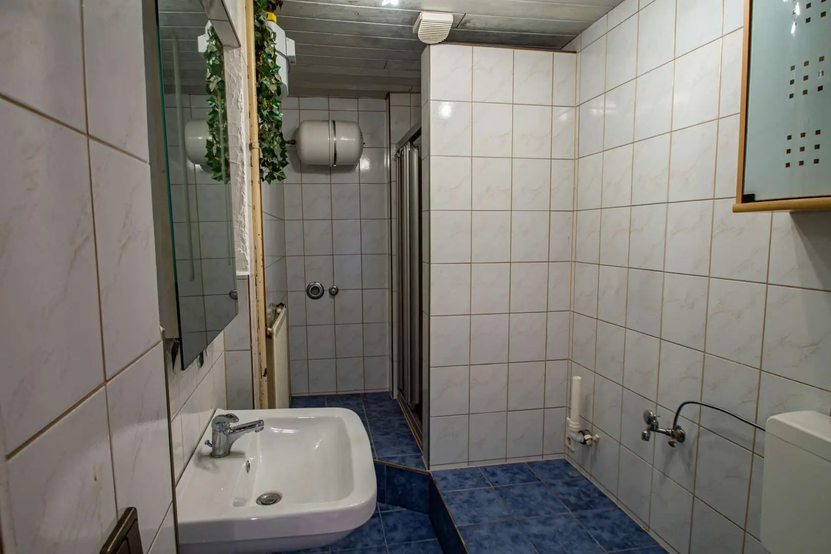 2. Badezimmer