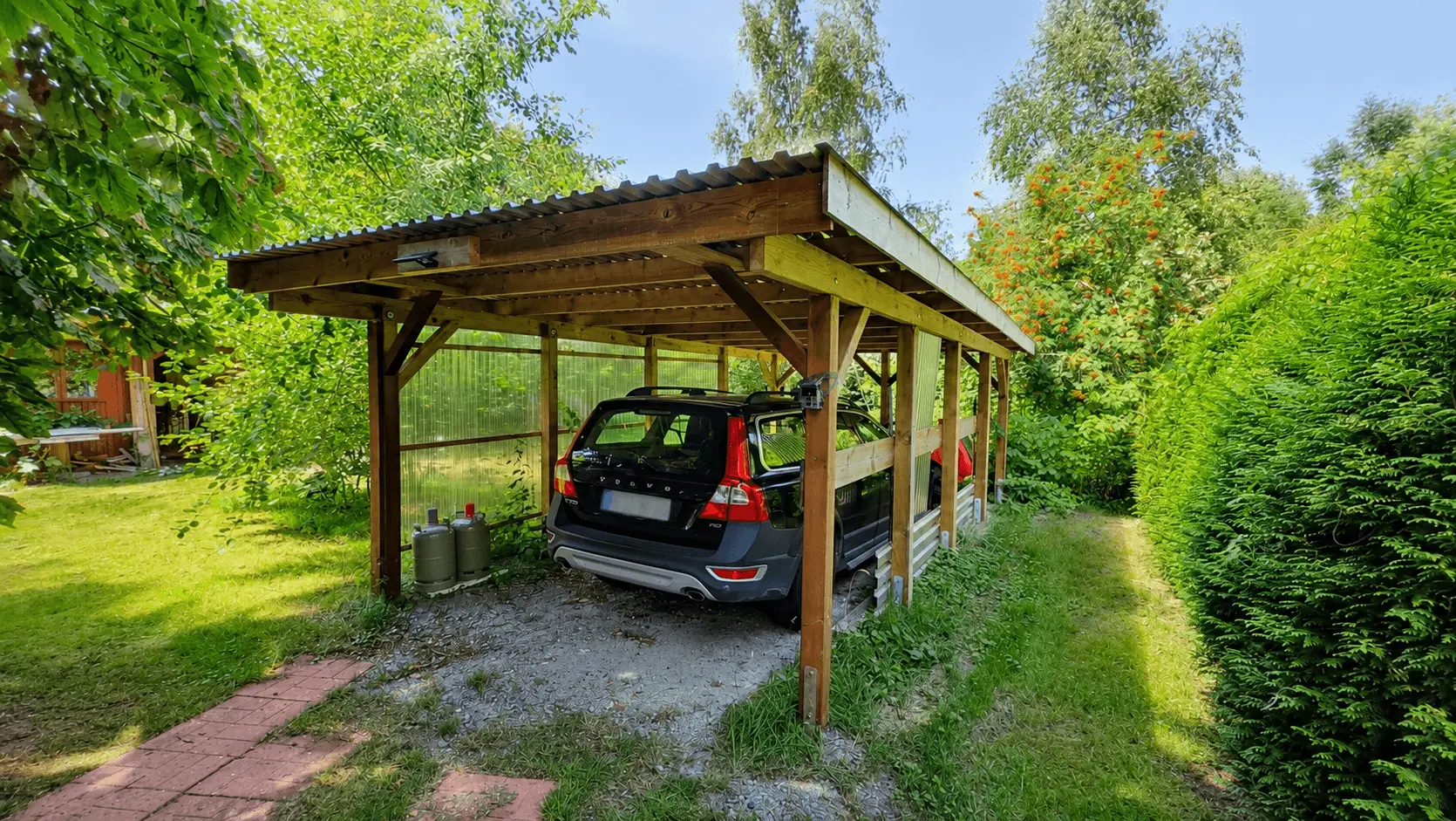 Carport
