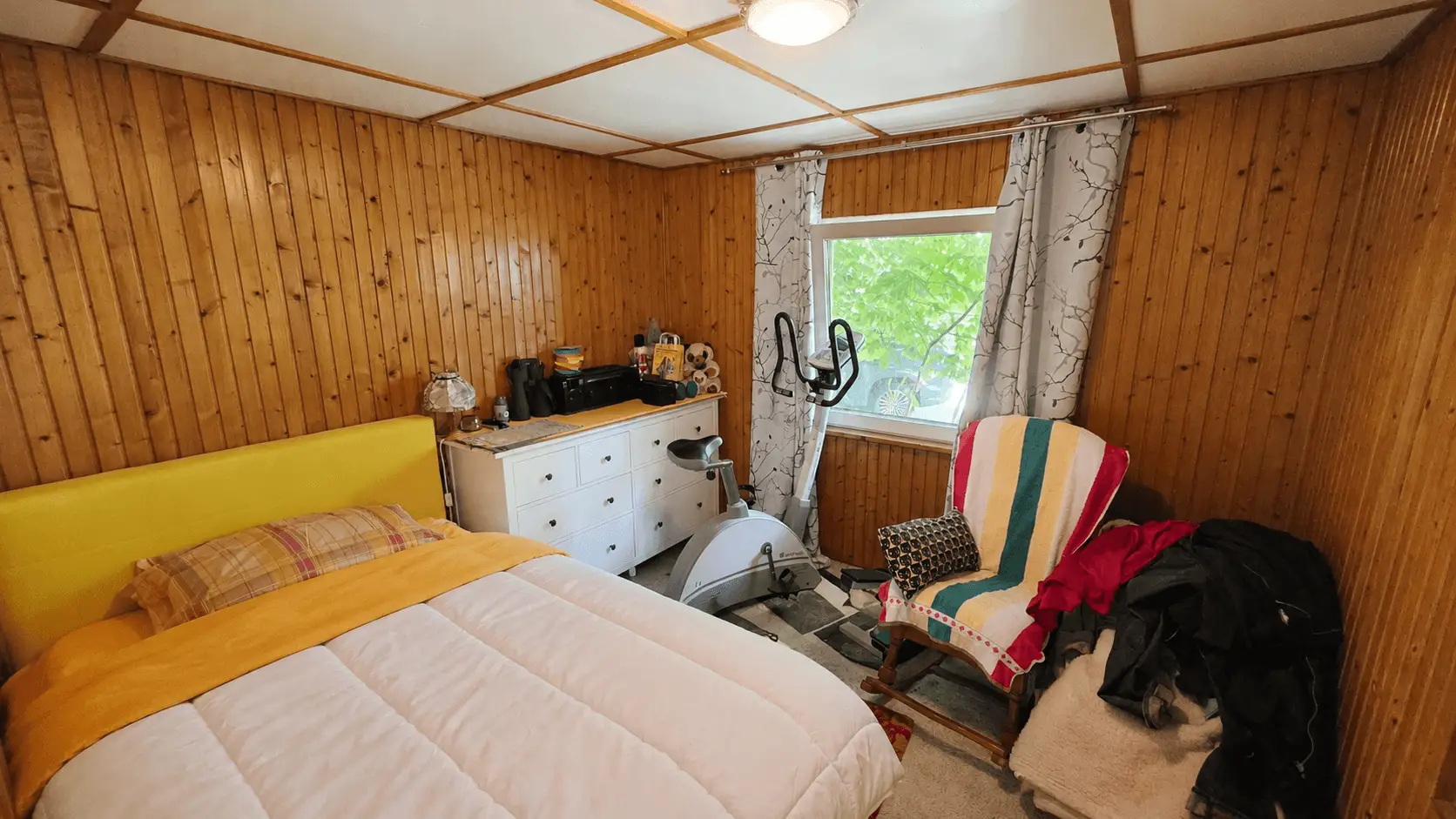 Schlafzimmer 2