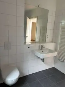 Badezimmer 2