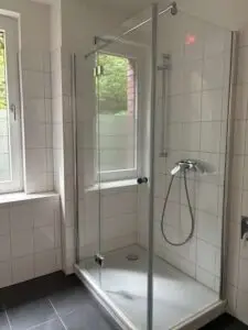 Badezimmer 1