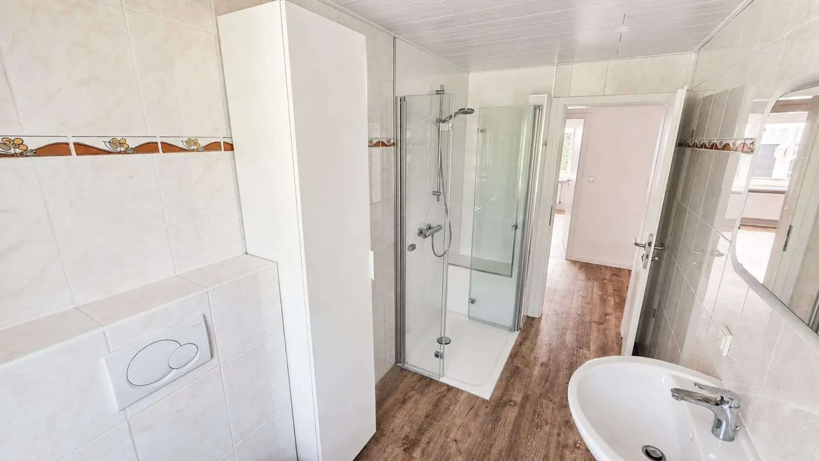 Dusche EG