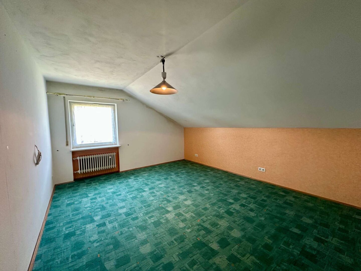 Dachgeschoss Schlafzimmer