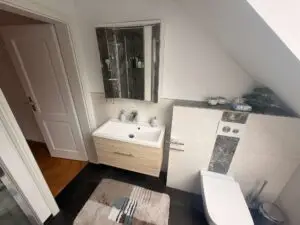 Badezimmer OG