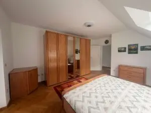 Schlafzimmer OG