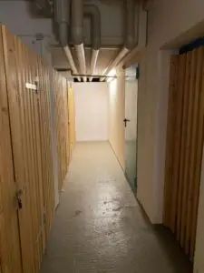 Keller