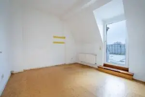 Schlafzimmer mit Dachterrasse  DG