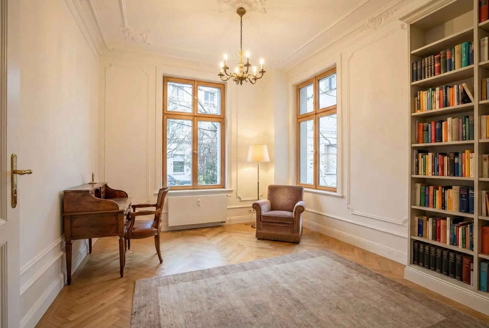 Bibliothek große Wohnung nach Renovierung  (Ki-Generiert)