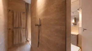 Bathroom_Shower