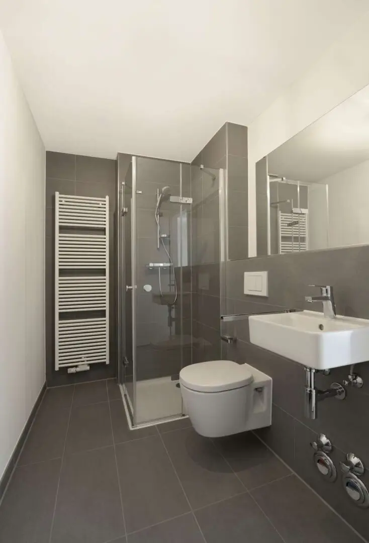 Gäste WC mit Dusche