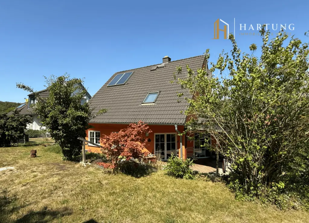 Hausansicht Garten