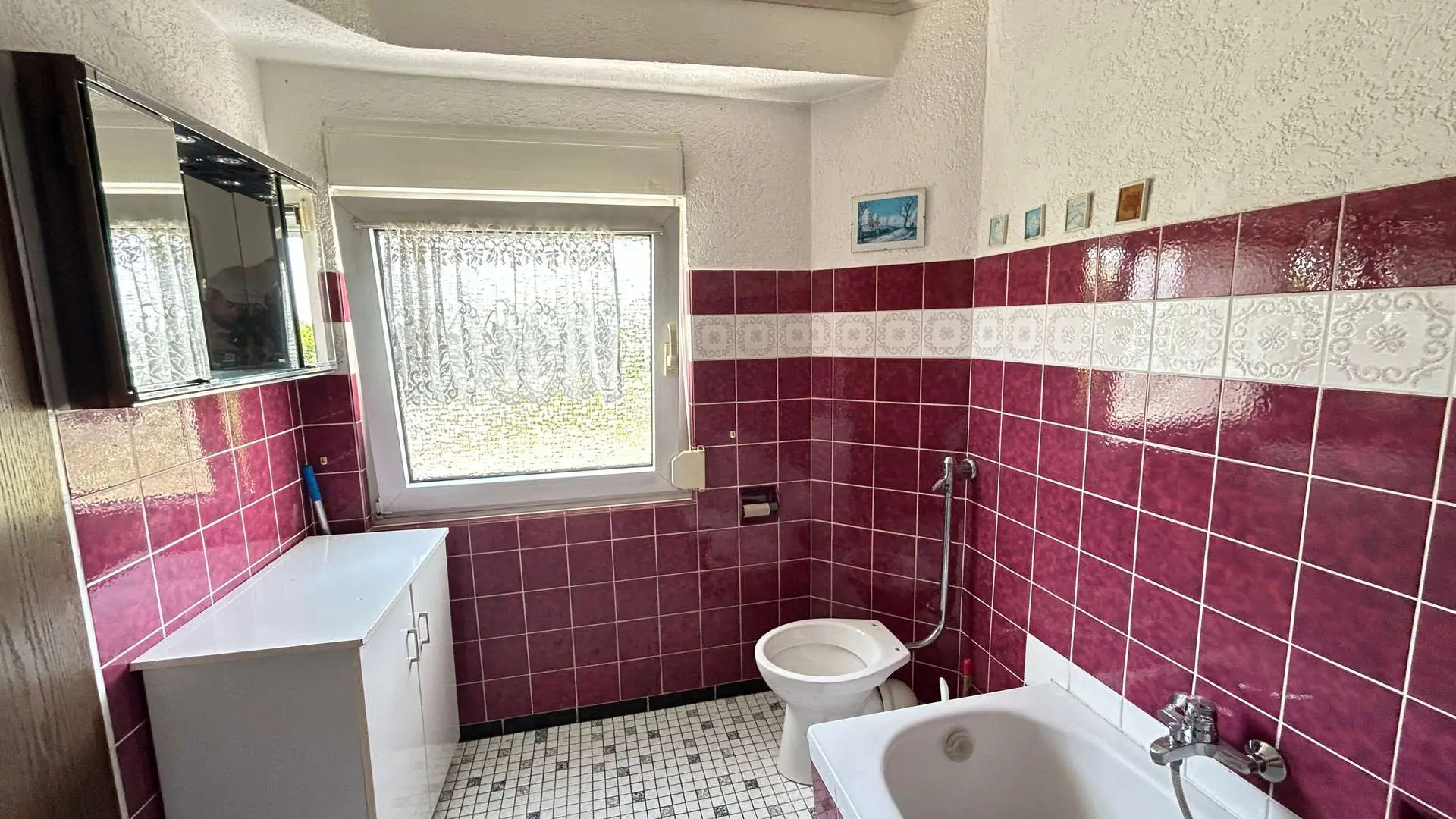 Badezimmer EG