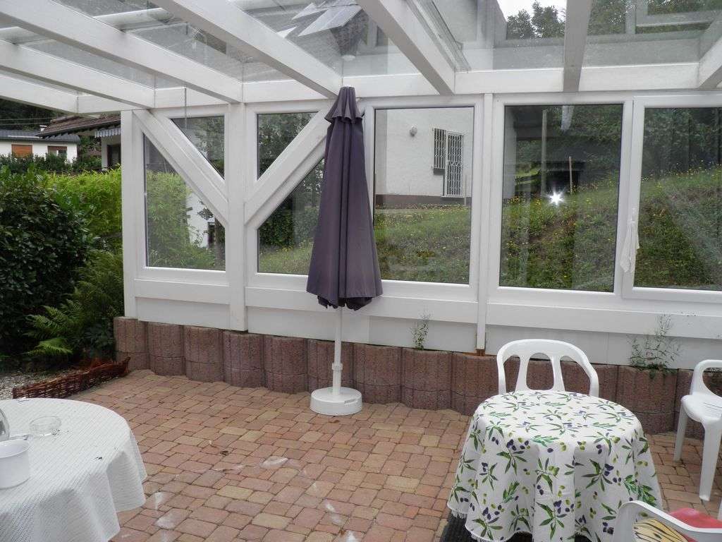 überdachte Terrasse