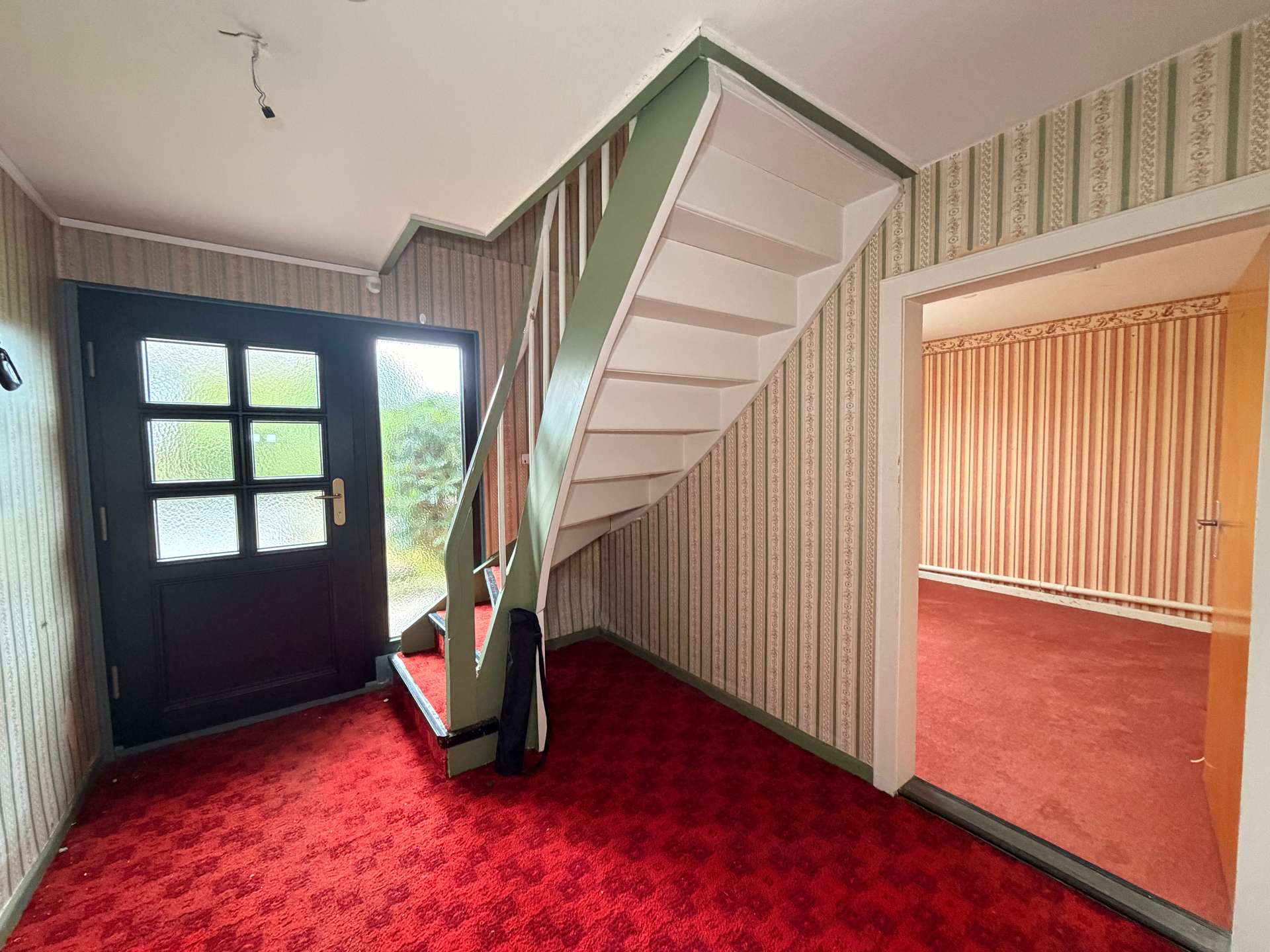 Eingangsflur Souterrain