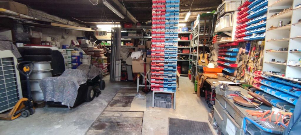 Werkstatt oder Materiallager