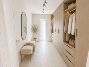 Ankleidezimmer OG