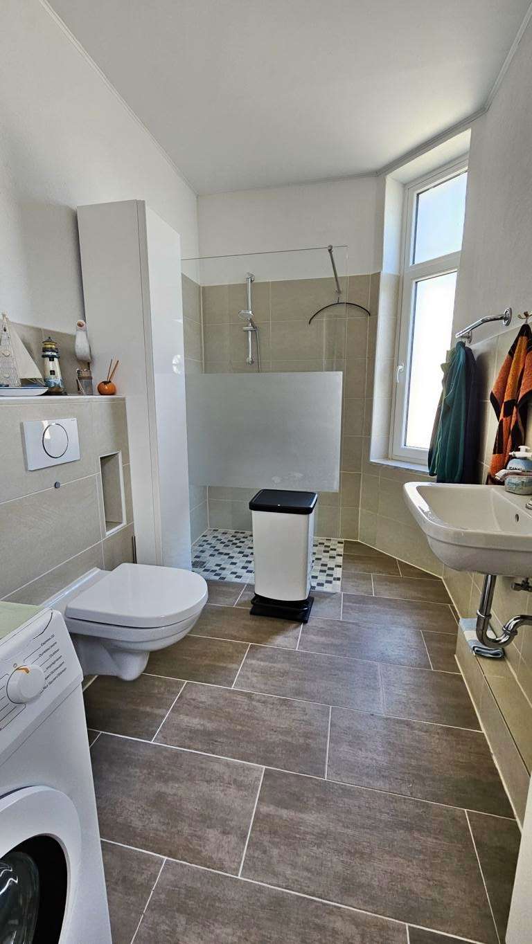 2520 Villa EG Bad