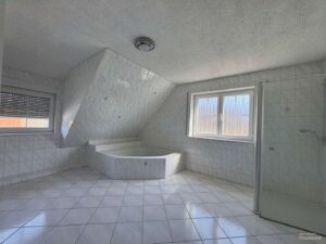 Badezimmer - (KI generiert)