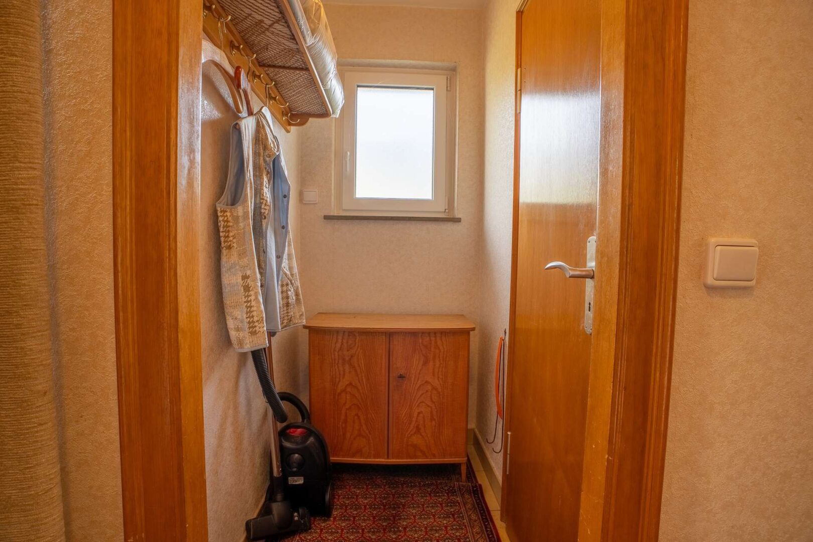 Gäste-WC und Garderobe