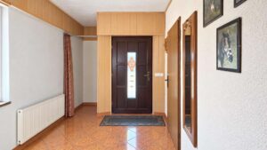 Flur _ Eingangsbereich -