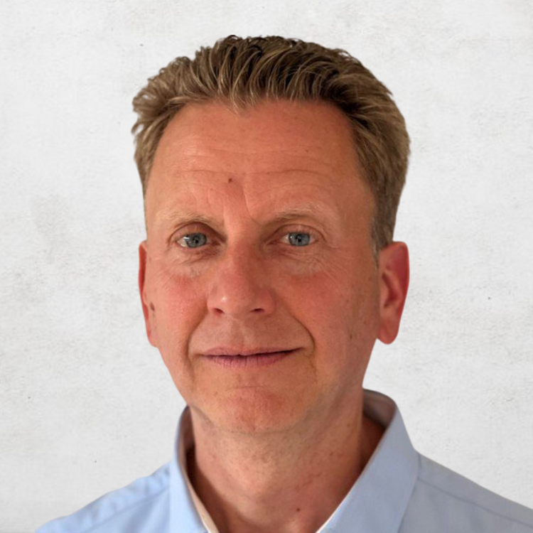  Linhart, Marco 