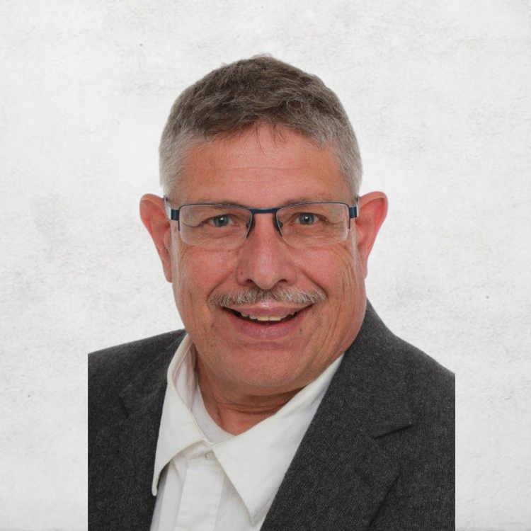  Rau, Peter 