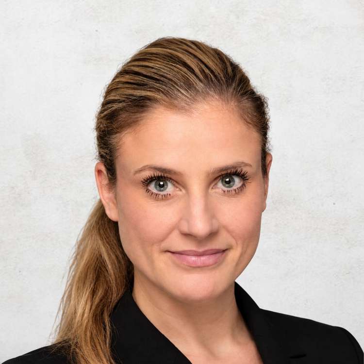 Jakubowski, Jill